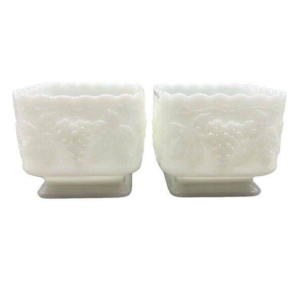 Vintage Anchor Hocking Milk Glass Square Grape Footed Planter Candy Dish EUC - Picture 2 of 13